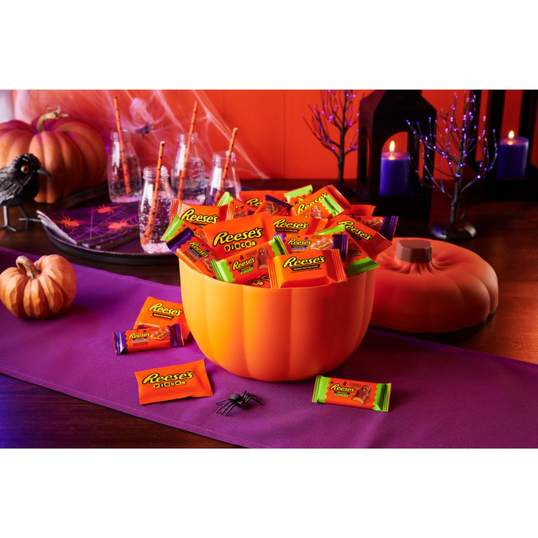 Reese's Halloween candy variety pack on party table