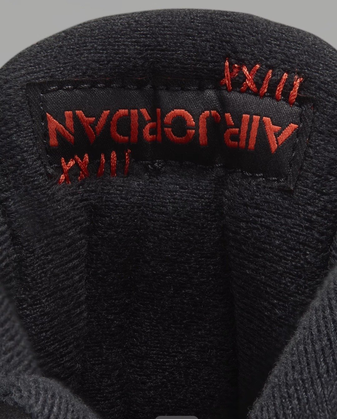 Air Jordan 5 Halloween red Air Jordan tongue label