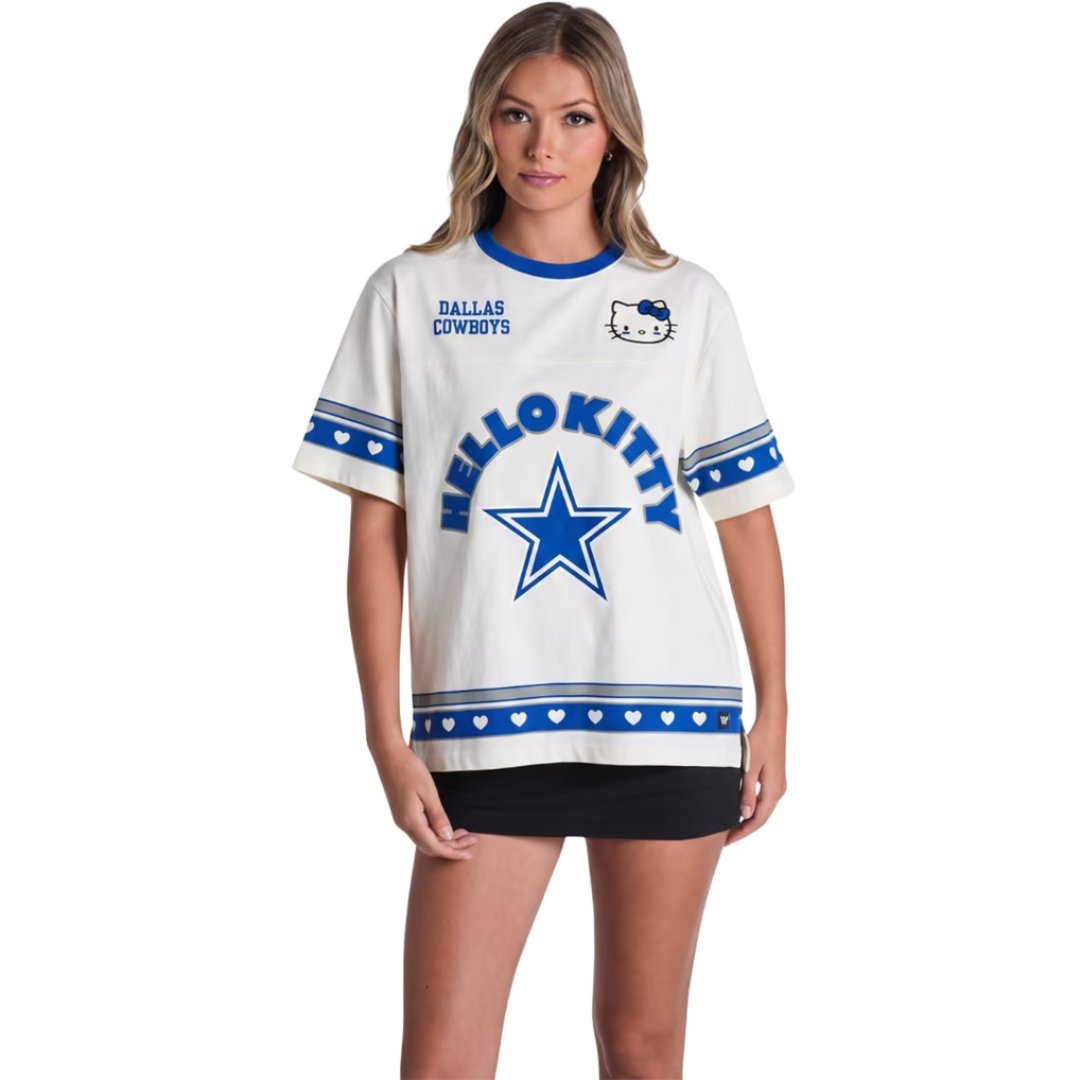 Dallas Cowboys The Wild Collective x Hello Kitty women's oversized tee, cream
