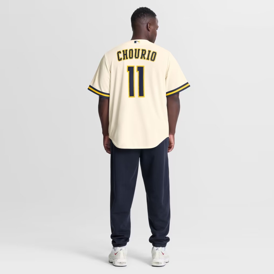 Fan wearing the Chourio #11 Brewers jersey, back