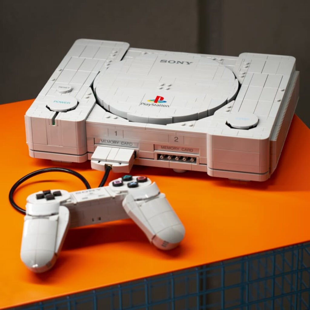 LEGO PlayStation 72306 console and controller