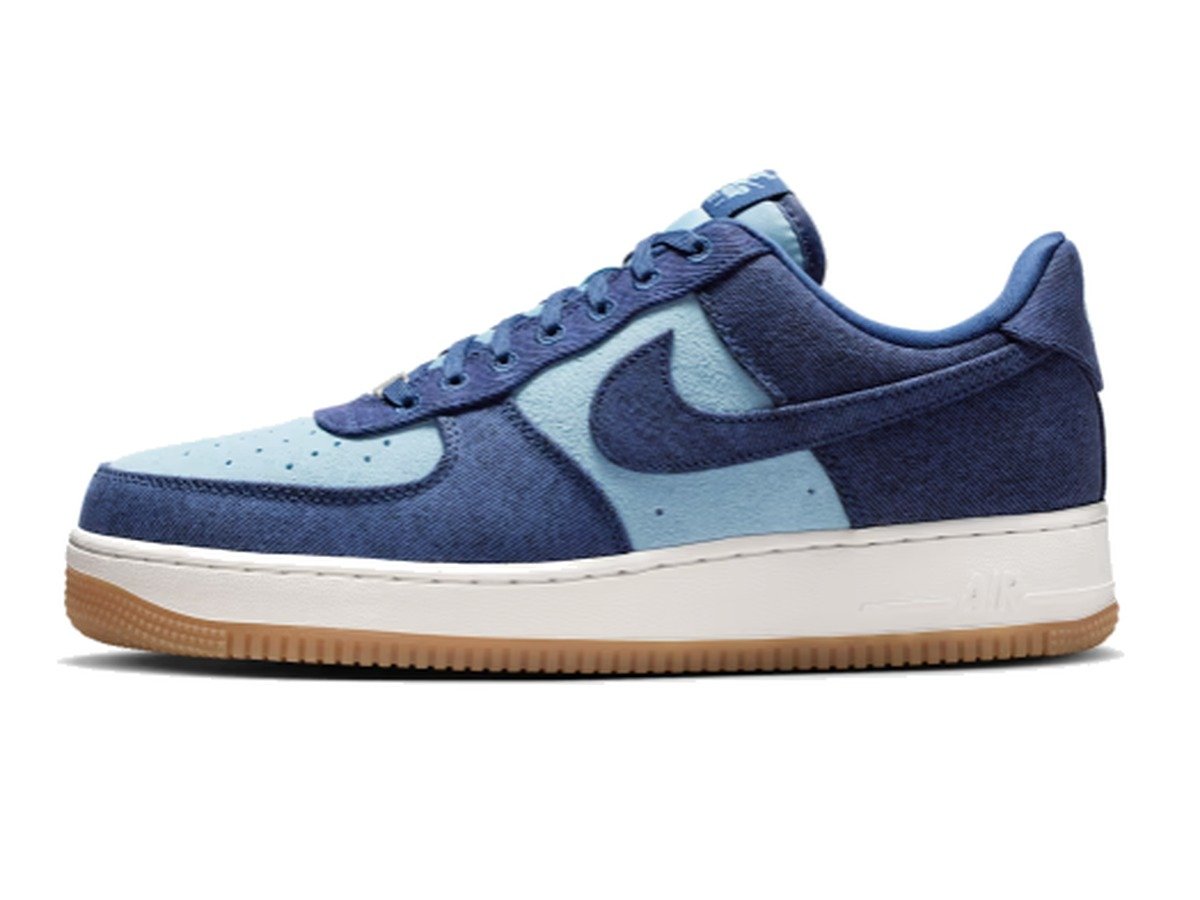 Nike Air Force 1 '07 LV8 Denim men's shoe in navy denim with light blue suede and gum sole
