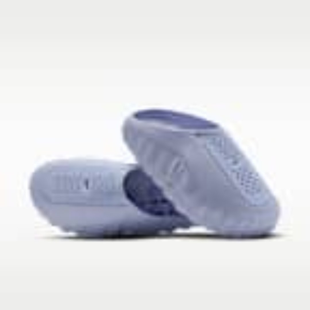 Nike Mind 001 Pregame Mule Palest Purple pair