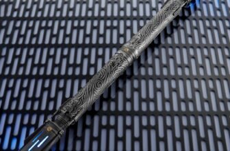Satele Shan double-bladed metal lightsaber