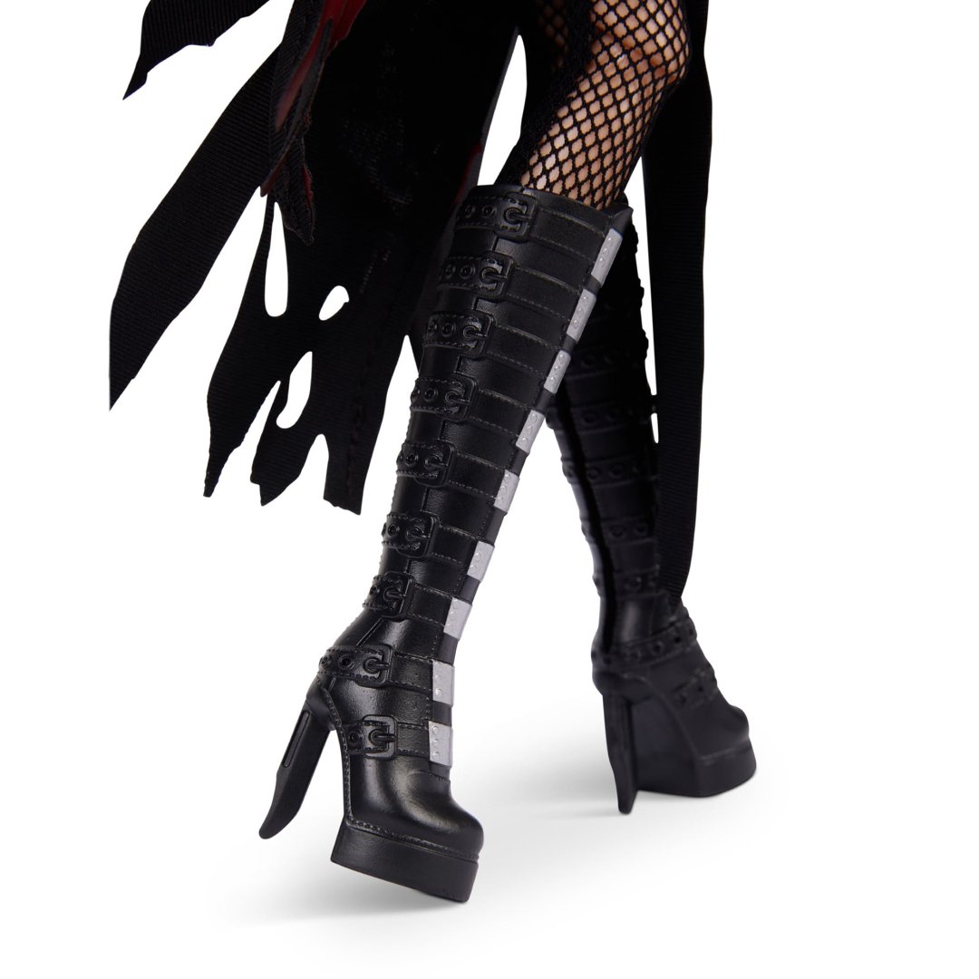 Doll Haus of Dread Scream Ghost Face Bling Mask collector doll
