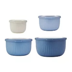 The Big One nesting bowls and lids shown side by side in four sizes
